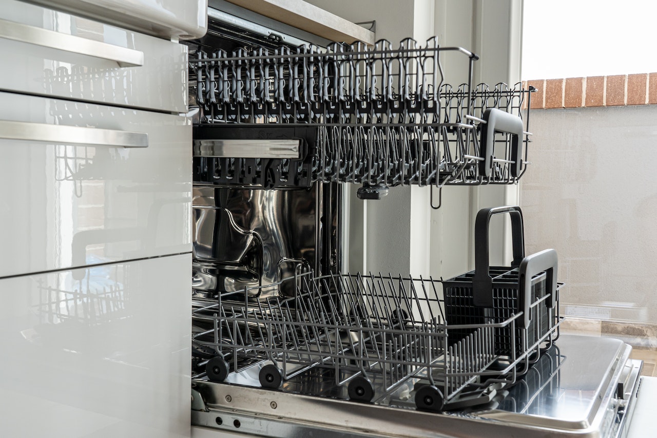 Important things you should know before buying a dishwasher
